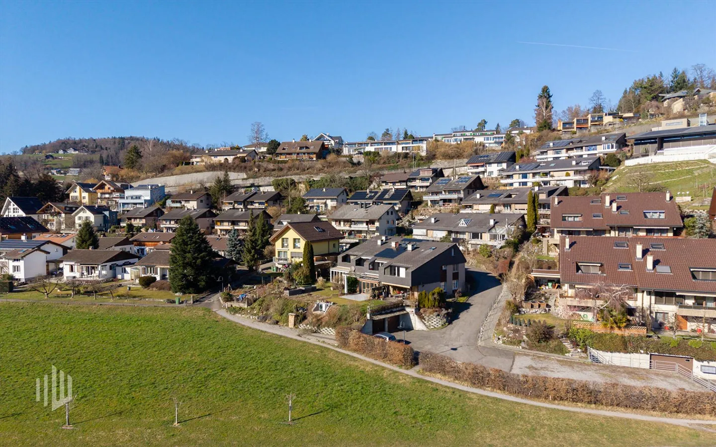 ImmoWyss - Una casa con cuore, giardino e vista sulle montagne a Steffisburg - Foto 12 di 13