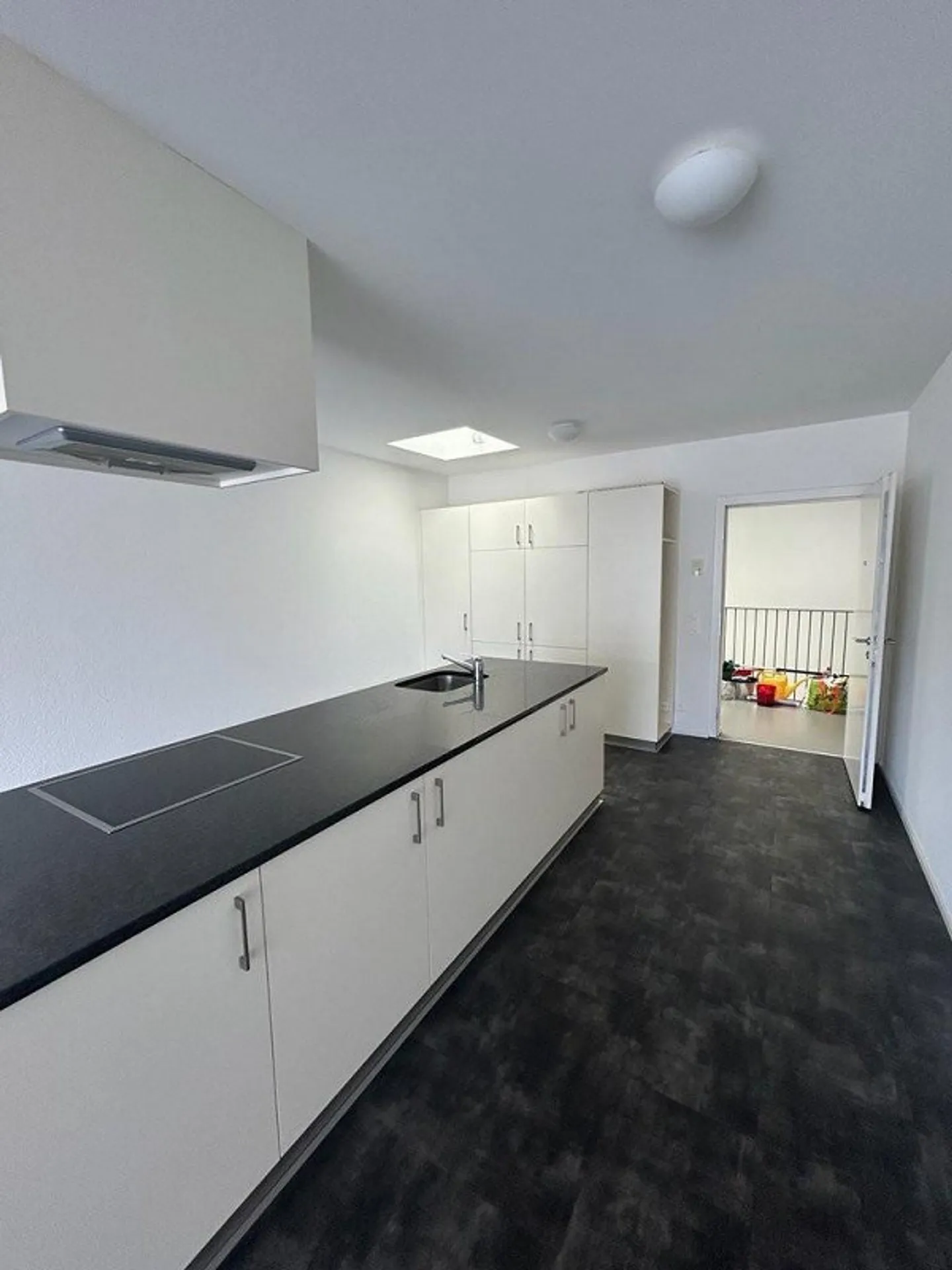 Moderne Attikawohnung in Laufen - Foto 3 von 10