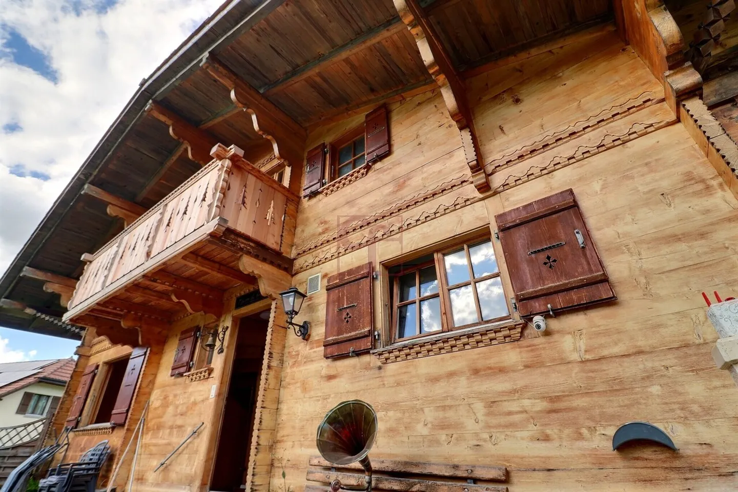Chalet autentico in legno di 6 stanze a Pringy - Foto 3 di 13