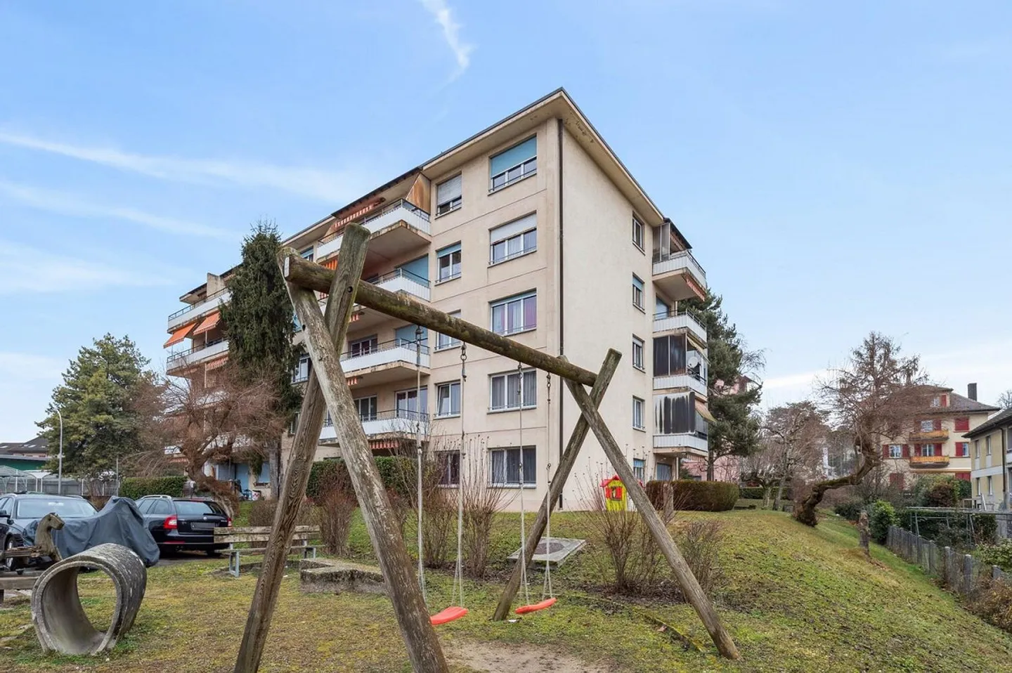 Renovierte 2,5-Zimmer-Wohnung in Bussigny sofort verfügbar - Foto 1 von 10