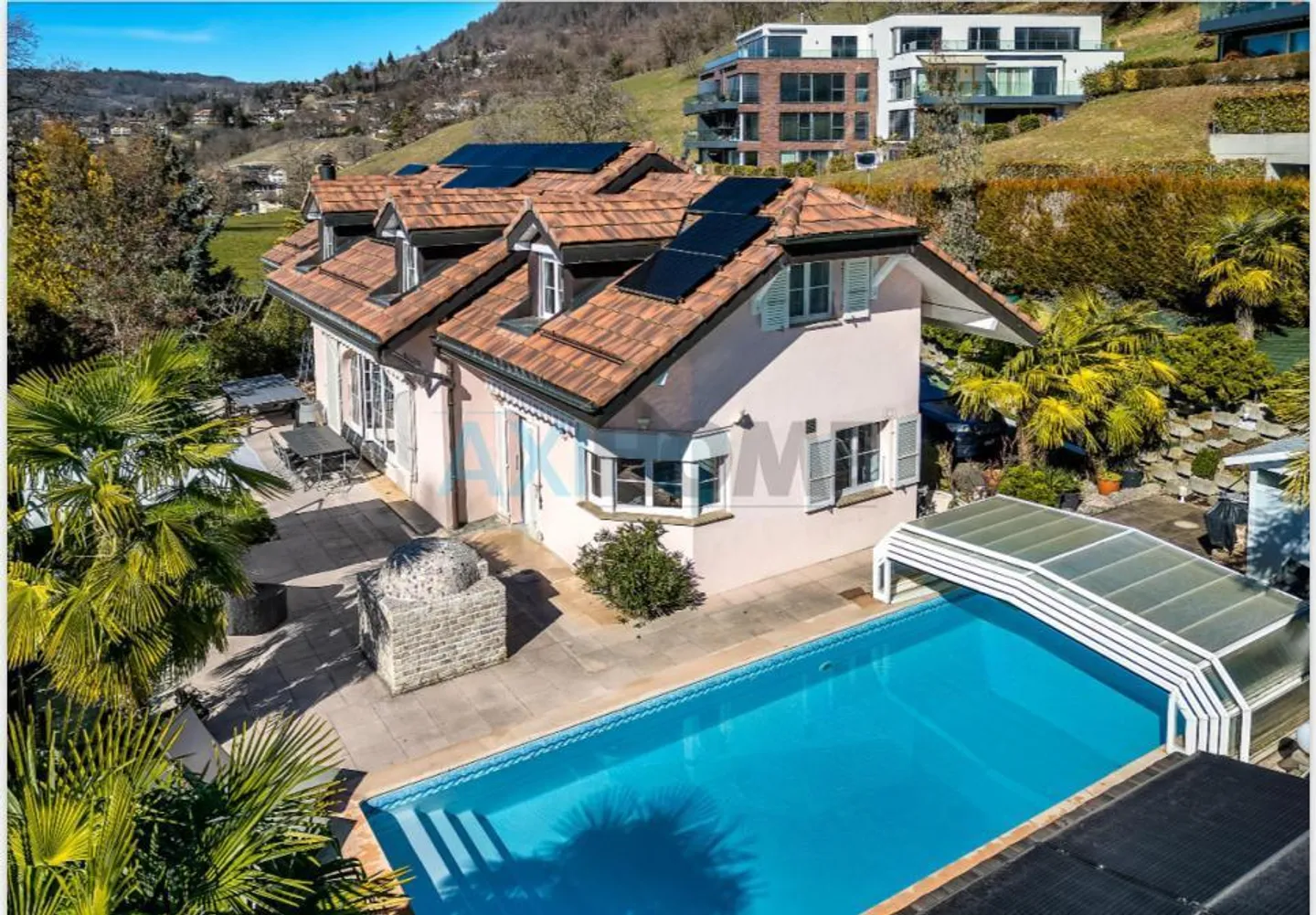 Charming Vaudoise-style villa - Photo 1 of 13