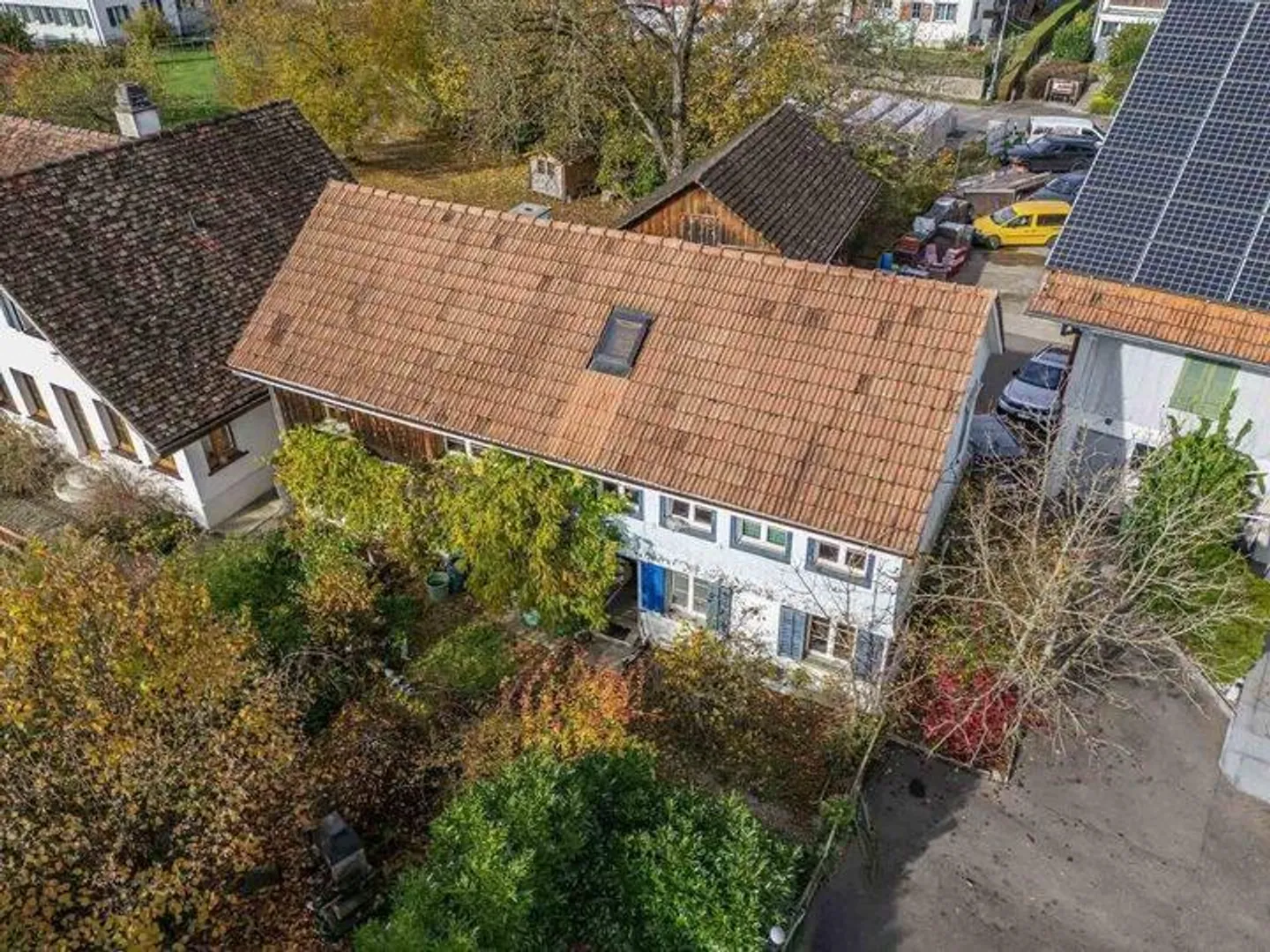 Charmantes Einfamilienhaus mit Potenzial - Foto 1 von 7