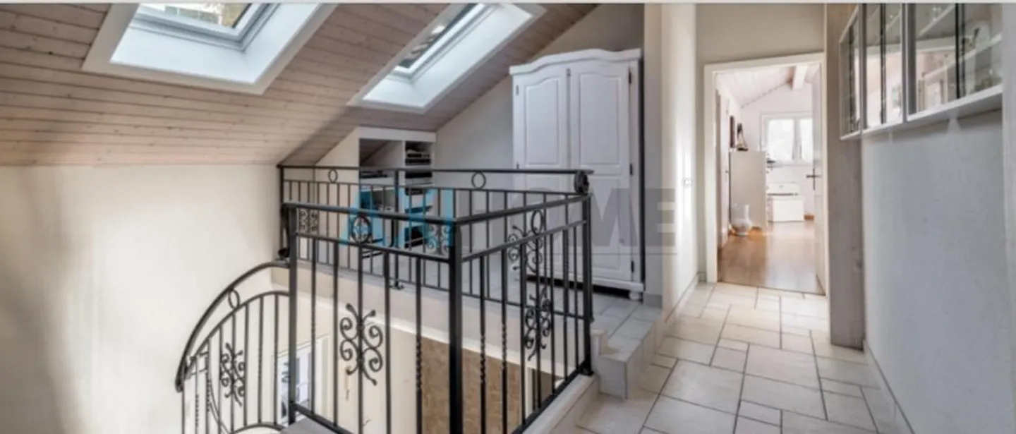 Charming Vaudoise-style villa - Photo 8 of 13