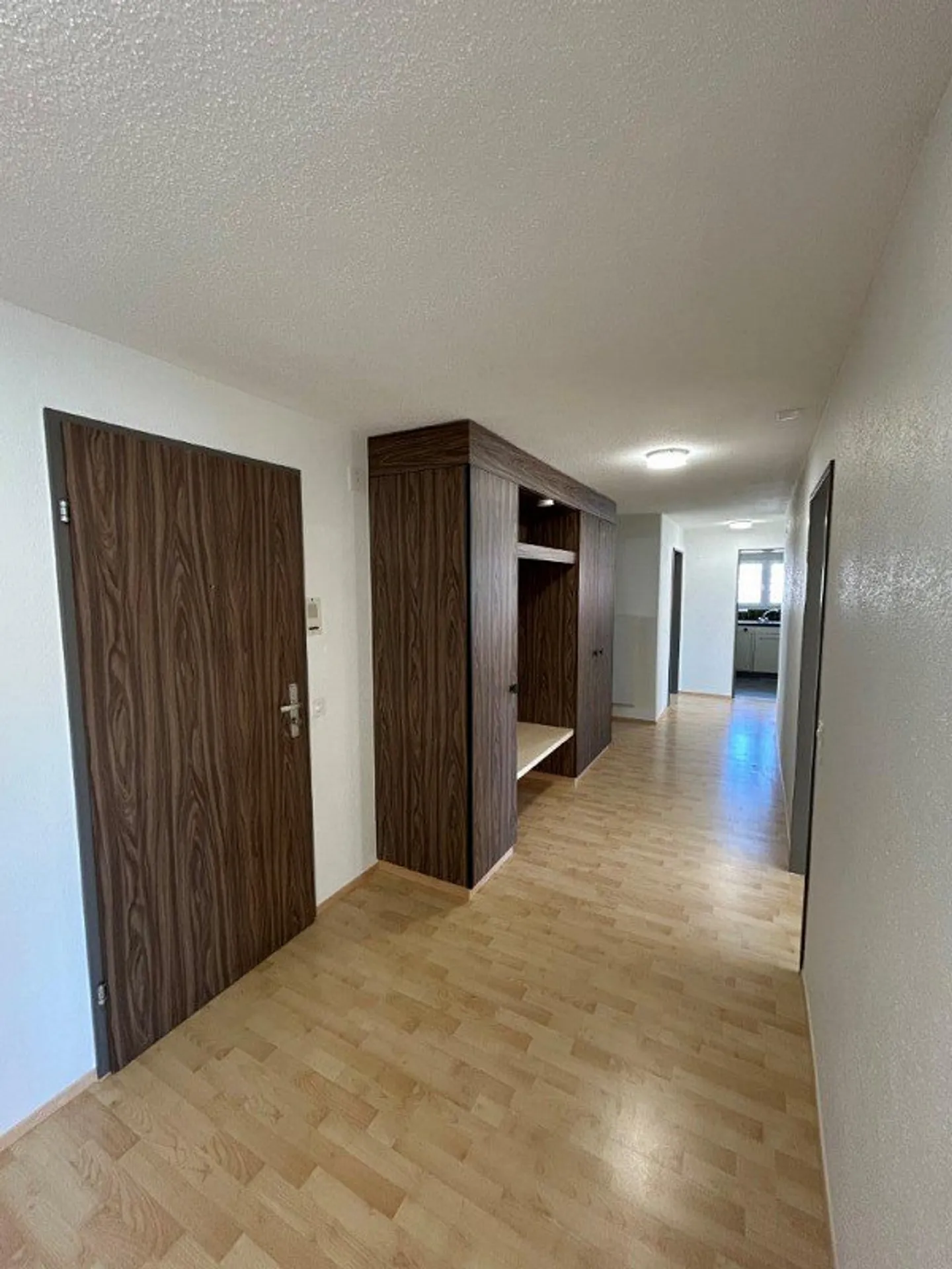 Appartement lumineux de 4,5 pièces en emplacement central - Photo 11 sur 20