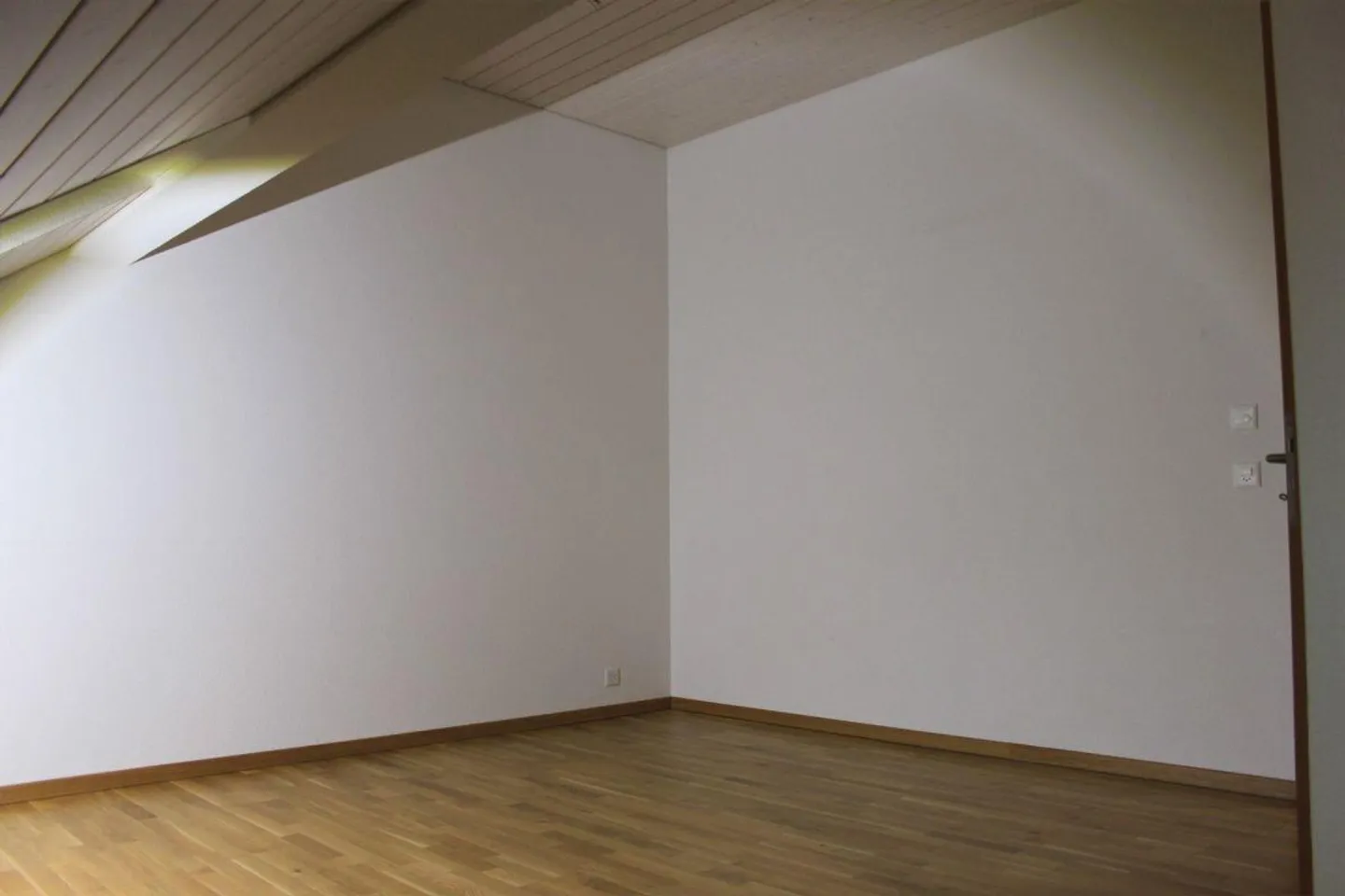 Moderne Dachwohnung in Berneck - Foto 8 von 12