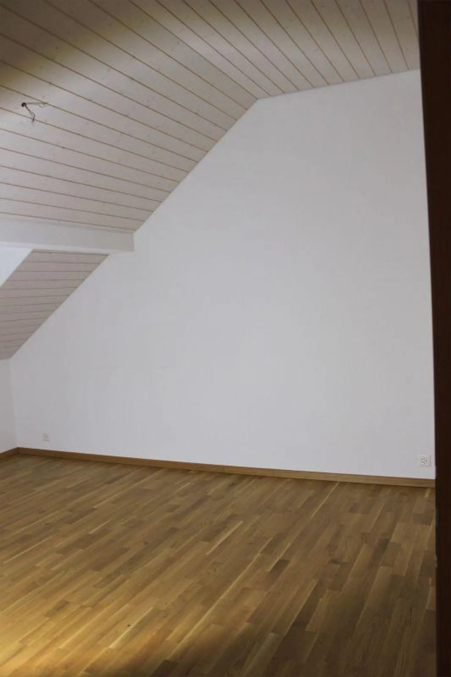 Moderne Dachwohnung in Berneck - Foto 10 von 12
