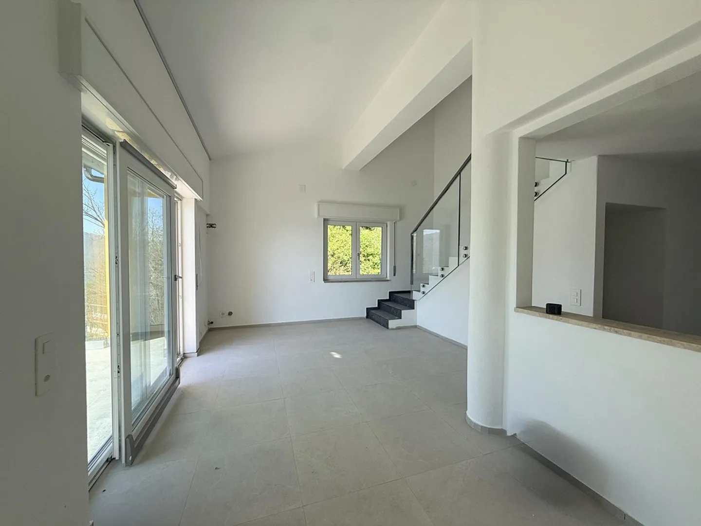RENOVATED 5.5-ROOM HOUSE WITH STUNNING LAKE VIEW IN ROVIO - Photo 11 of 13