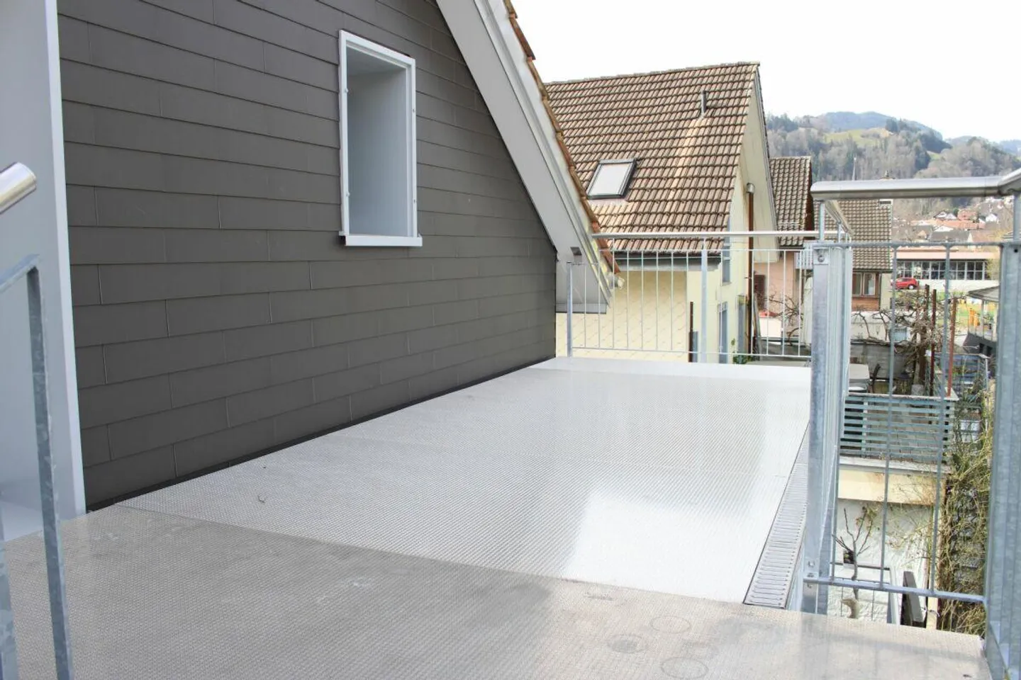 Moderne Dachwohnung in Berneck - Foto 12 von 12