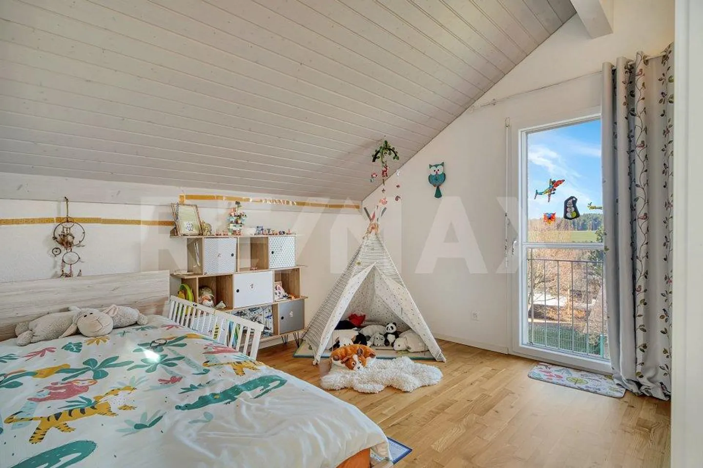 Villa recente con giardino e vista sulle montagne a 20 minuti da Losanna - Foto 7 di 8