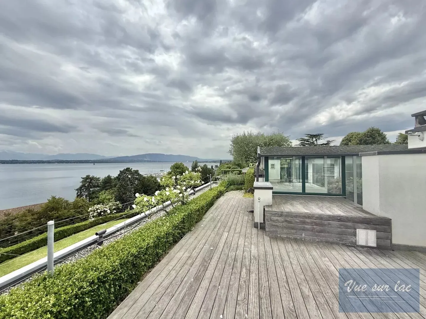 Penthouse de luxe avec vue sur le lac - Photo 13 sur 13