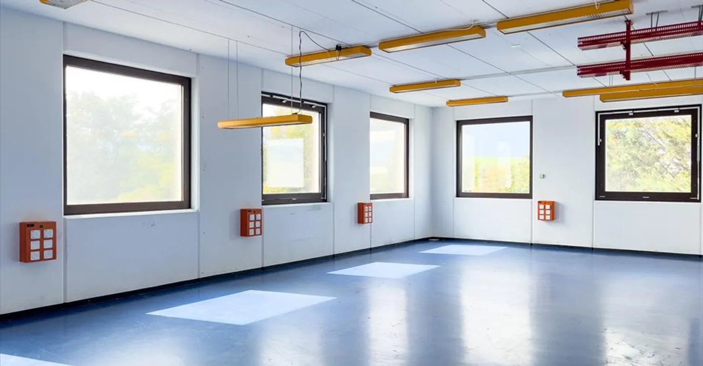 Spacious Workshop in Zimeysa - Photo 11 of 11