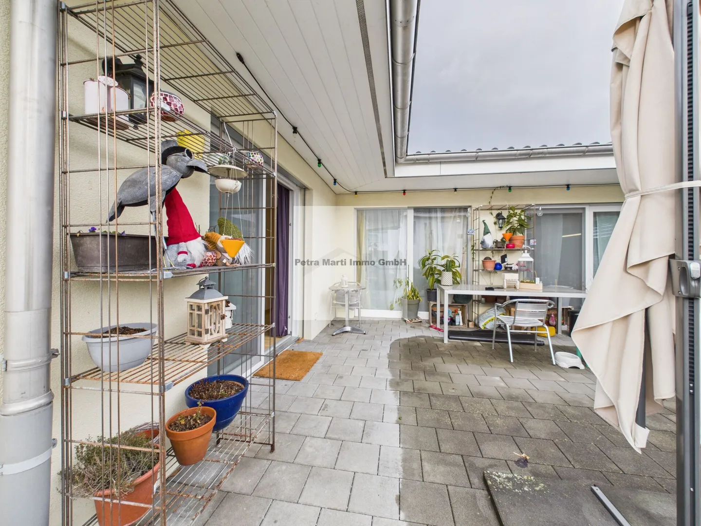 Furnished 2.5-room apartment in beautiful ground floor house - Photo 10 of 12