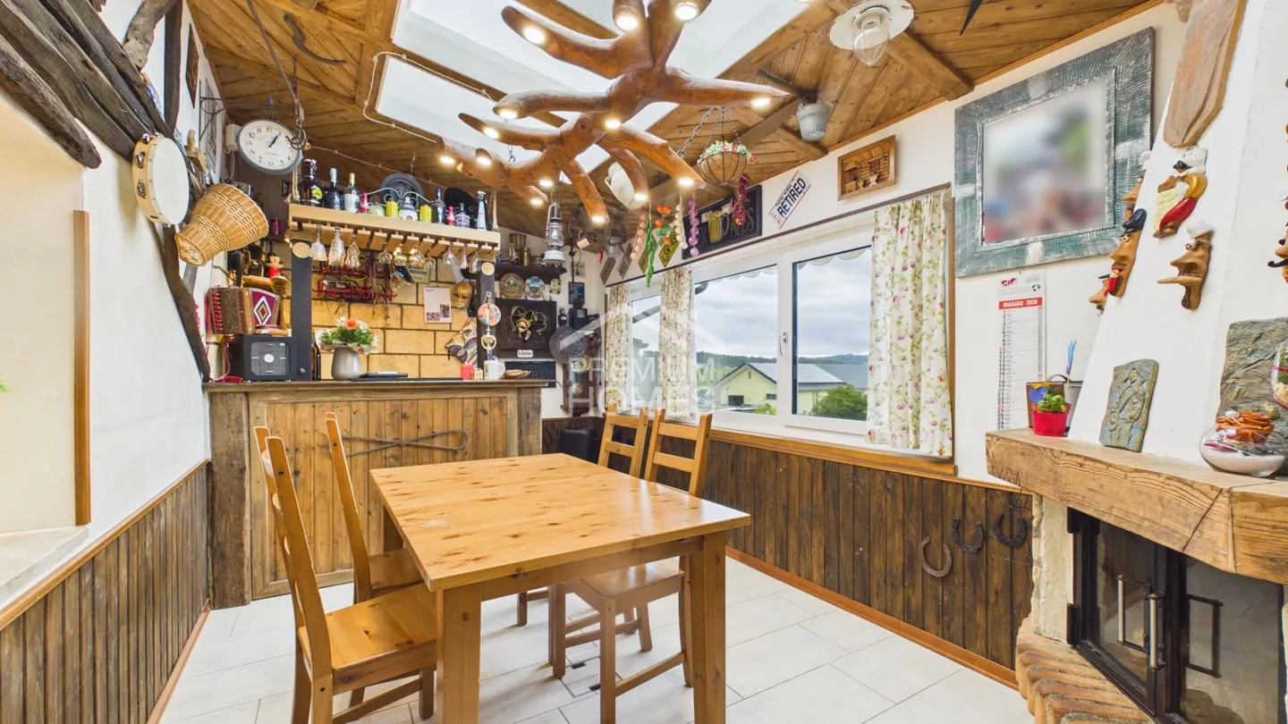 Charmantes Einfamilienhaus mit Terrasse - Foto 6 von 12