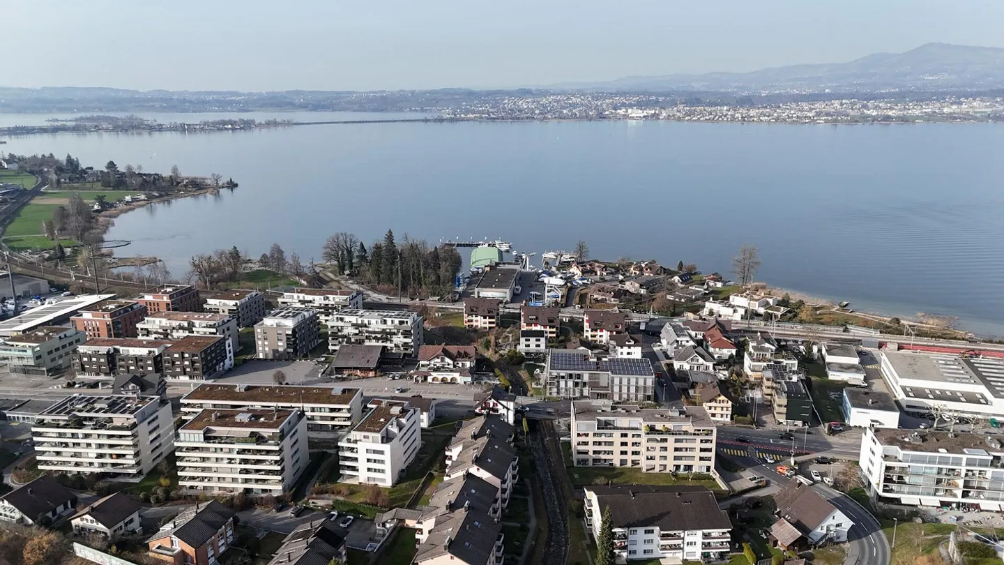 Stilvolles Reihenmittelhaus mit Seeblick - Foto 15 von 22