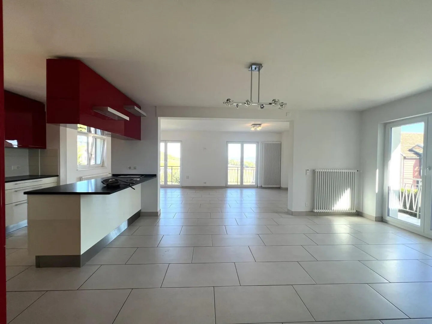 Beautiful 5.5-room terraced house - Photo 1 of 13