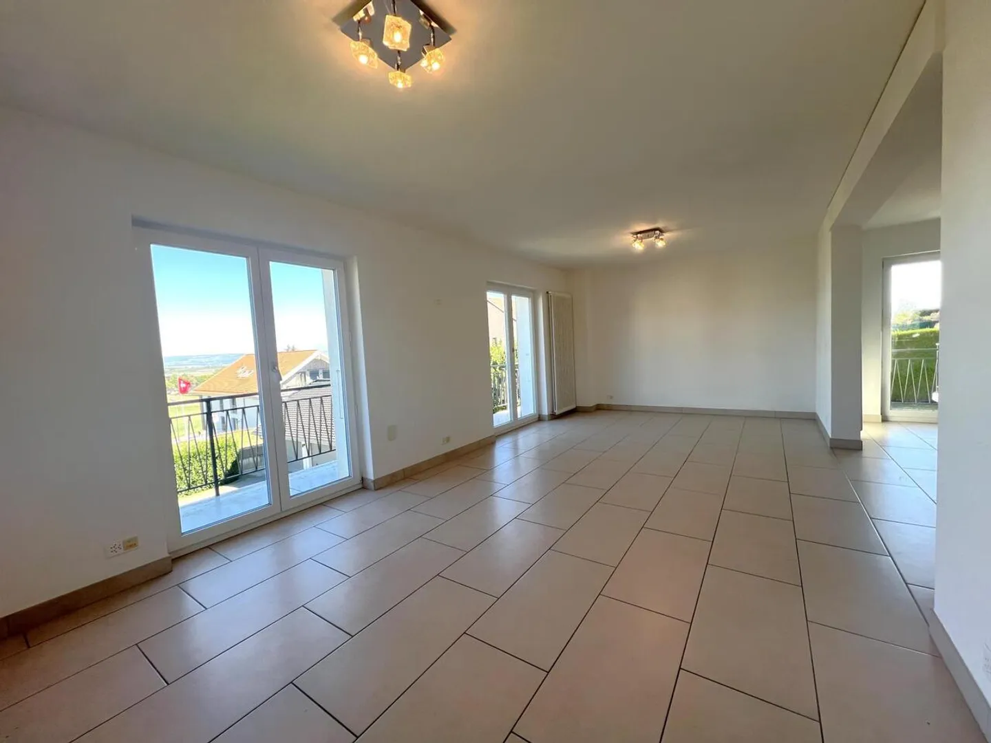 Beautiful 5.5-room terraced house - Photo 4 of 13