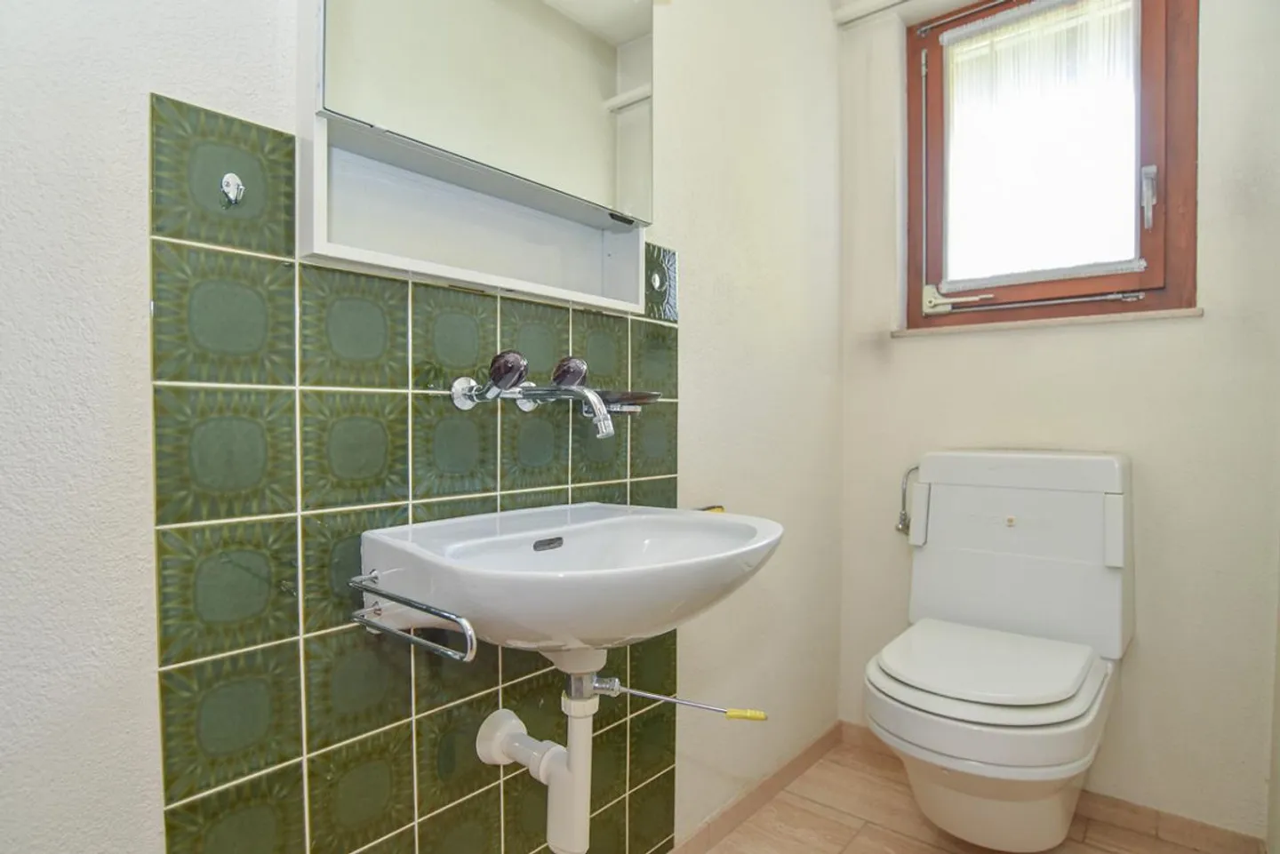 Freist. EFH, in Sackgasse gelegen, mit grossem Garten, Fläche 1'036 m2 - Foto 11 von 16