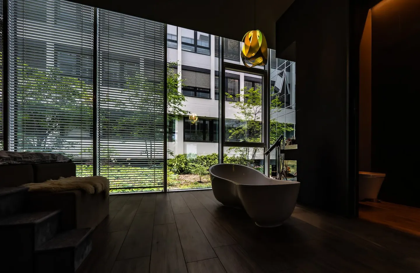 Loft urbano con giardino privato e 139 m² di superficie utile - Foto 7 di 11
