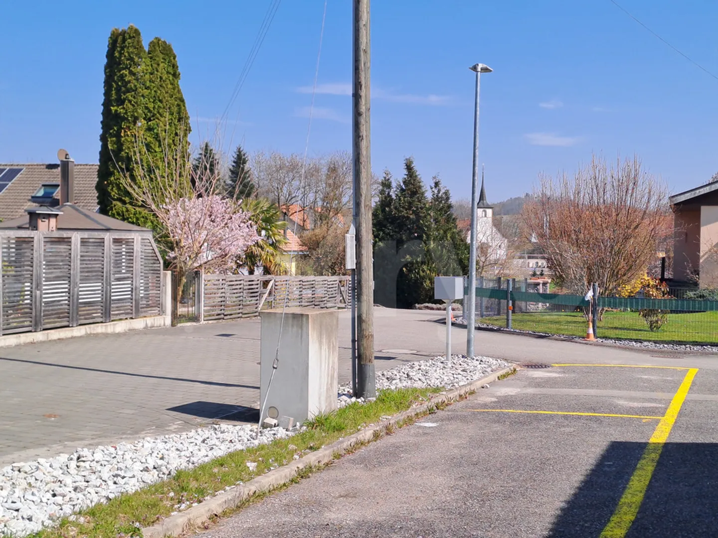 RIA 48, 1.5 room apartment with new kitchen in the attic and close to the lake - Photo 6 of 7