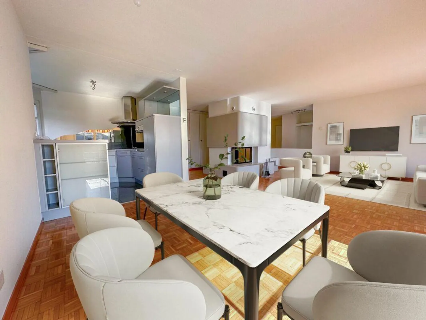 Lichtdurchflutete 5.5-Zimmer-Hochparterrewohnung mit viel Wohnkomfort - Foto 1 von 17