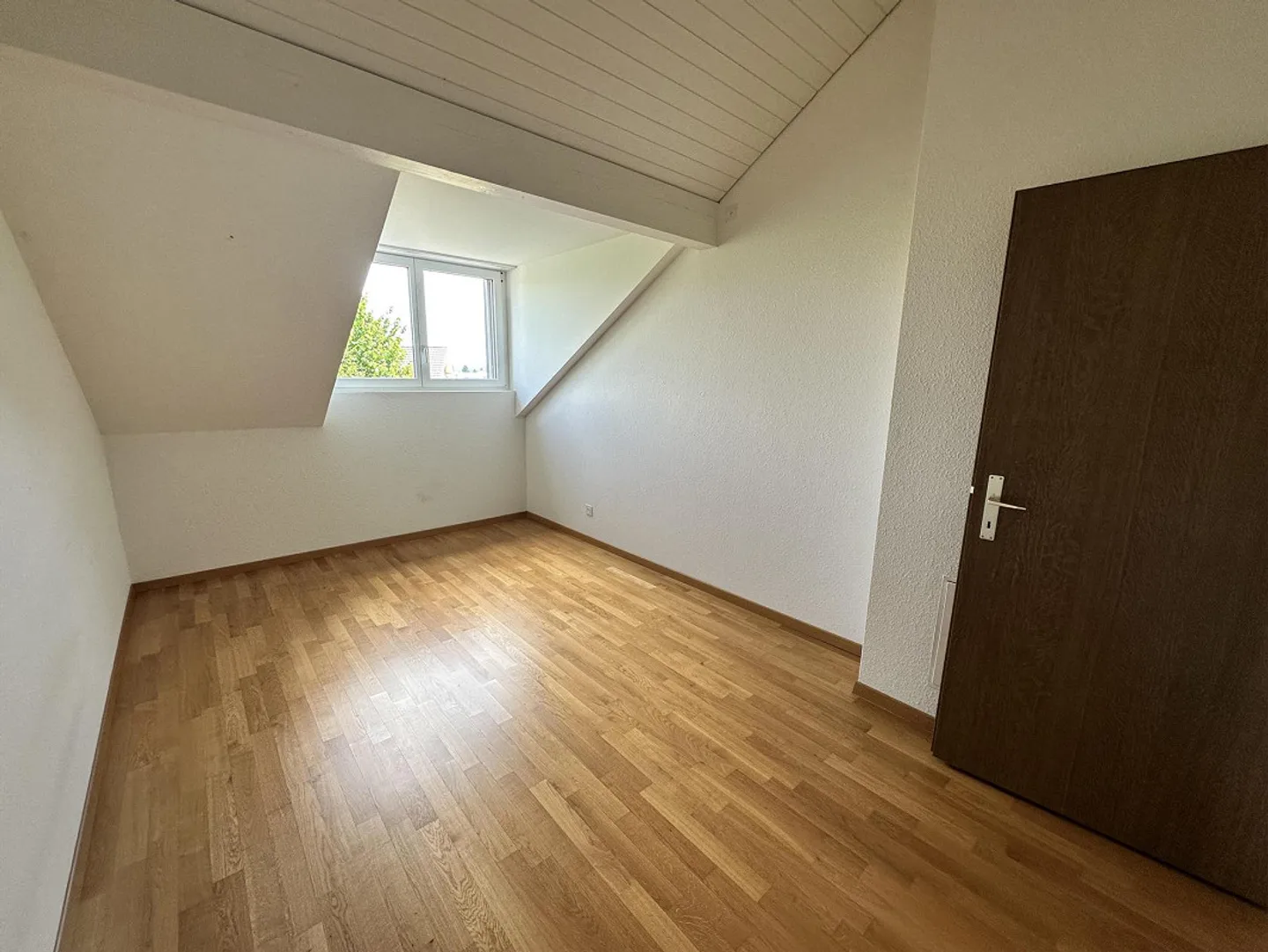 Appartamento di 5.0 locali a Safenwil - Foto 7 di 13