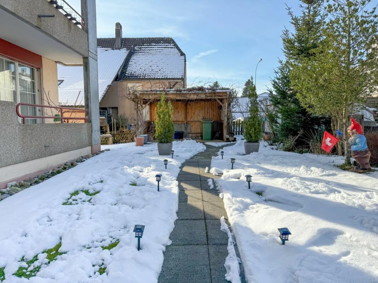 Lichtdurchflutete 5.5-Zimmer-Hochparterrewohnung mit viel Wohnkomfort - Foto 11 von 17