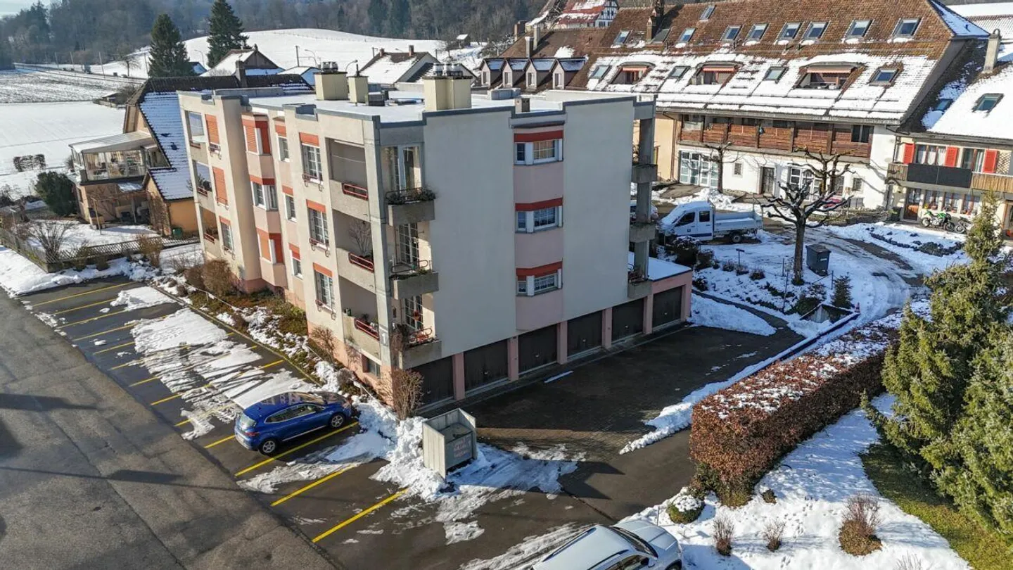 Lichtdurchflutete 5.5-Zimmer-Hochparterrewohnung mit viel Wohnkomfort - Foto 16 von 17