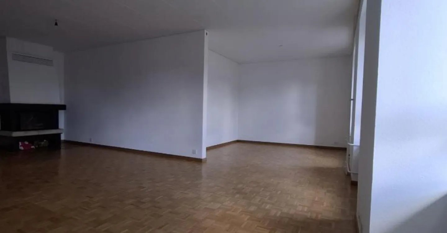 4.5-room apartment on the 2nd floor - Photo 1 of 7