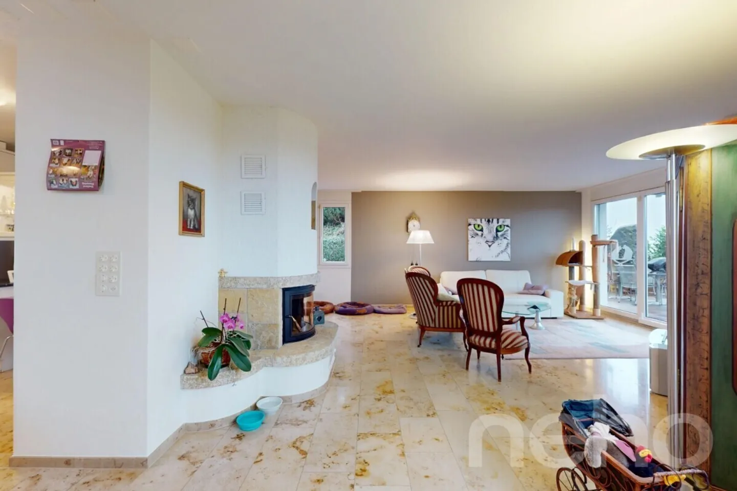 Casa unifamiliare luminosa con vista libera - Foto 2 di 13