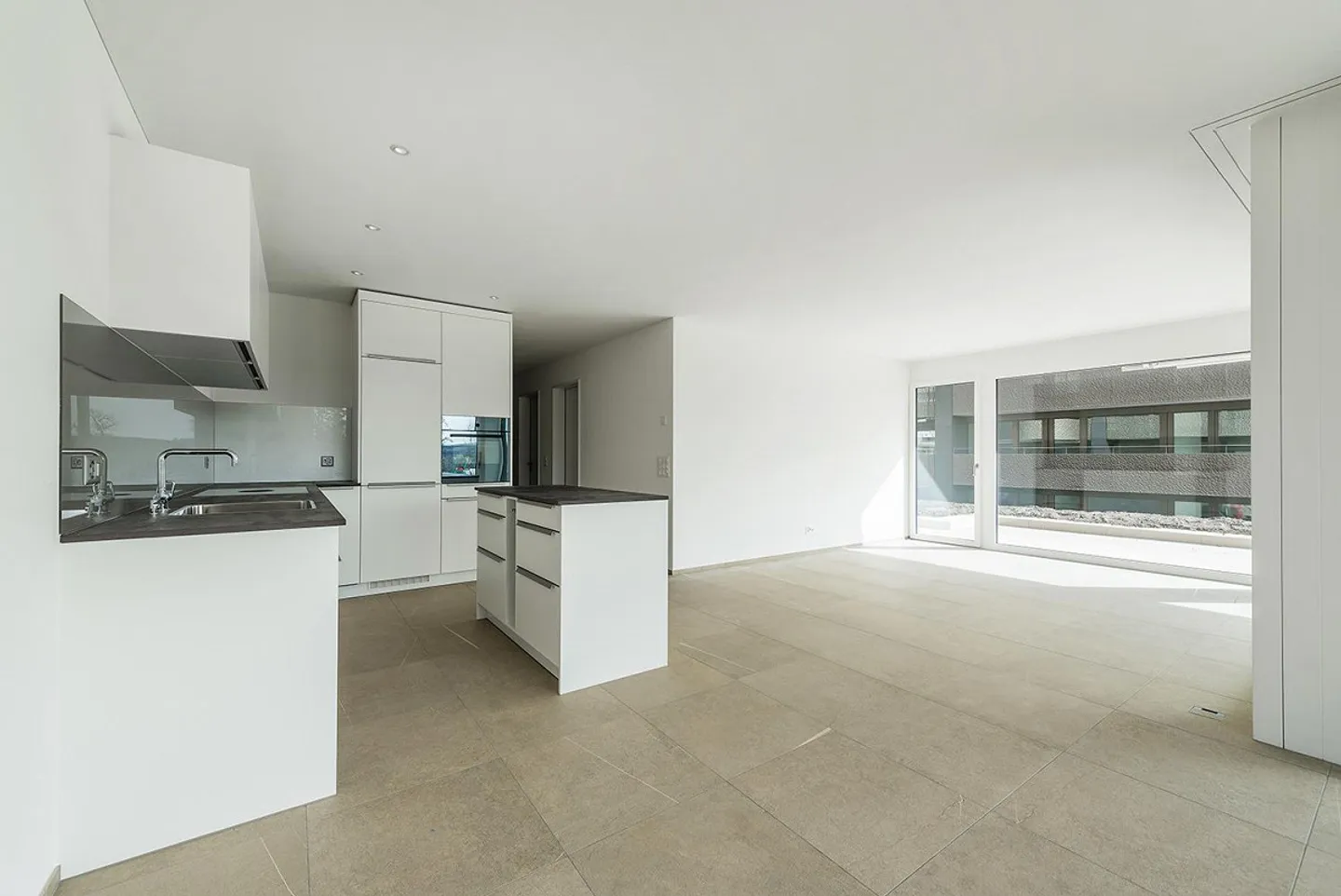 Modernes Apartment mit Bergblick - Foto 3 von 11