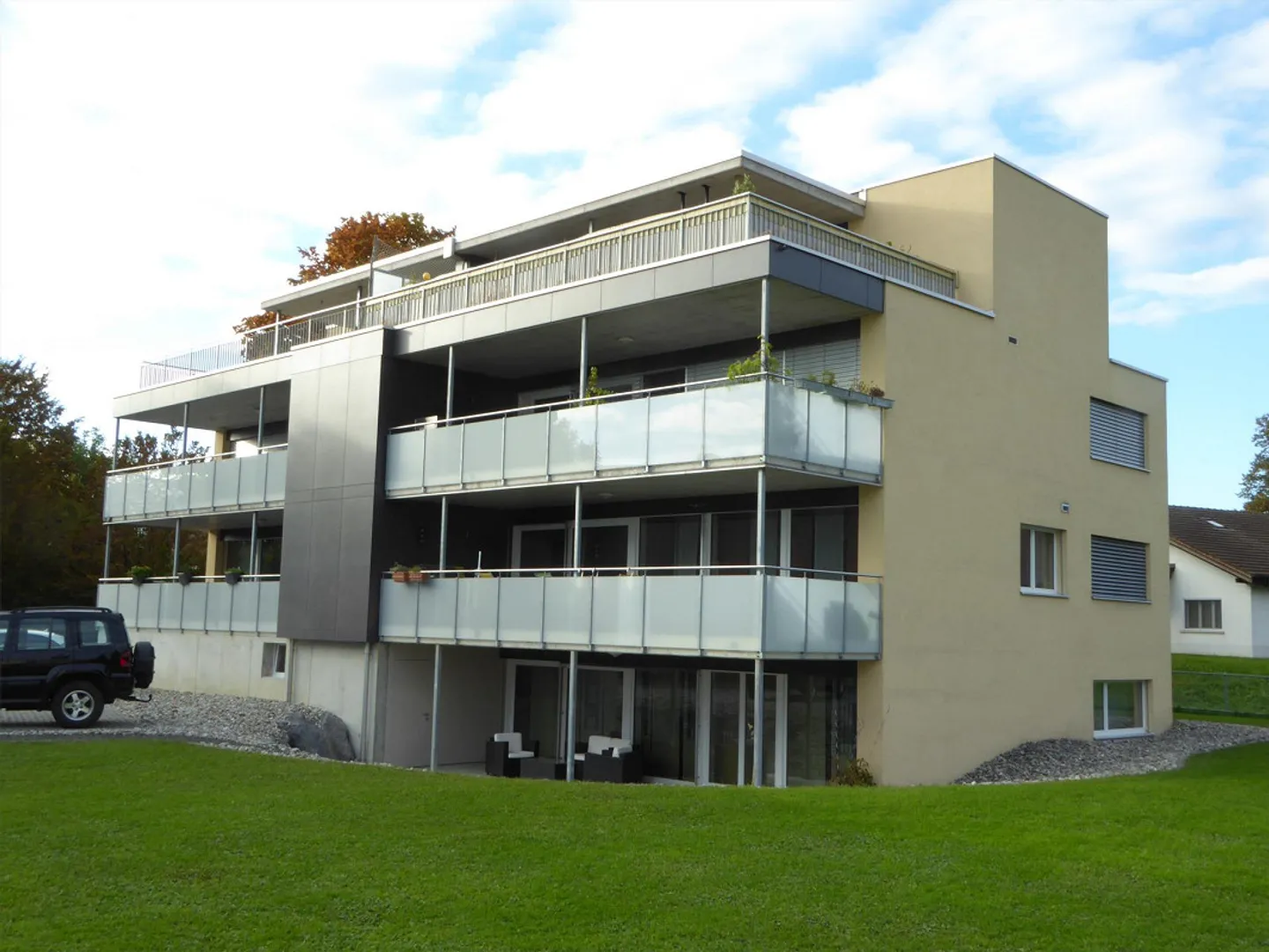 4 ½ Room Apartment in a Quiet Location - Photo 1 of 22