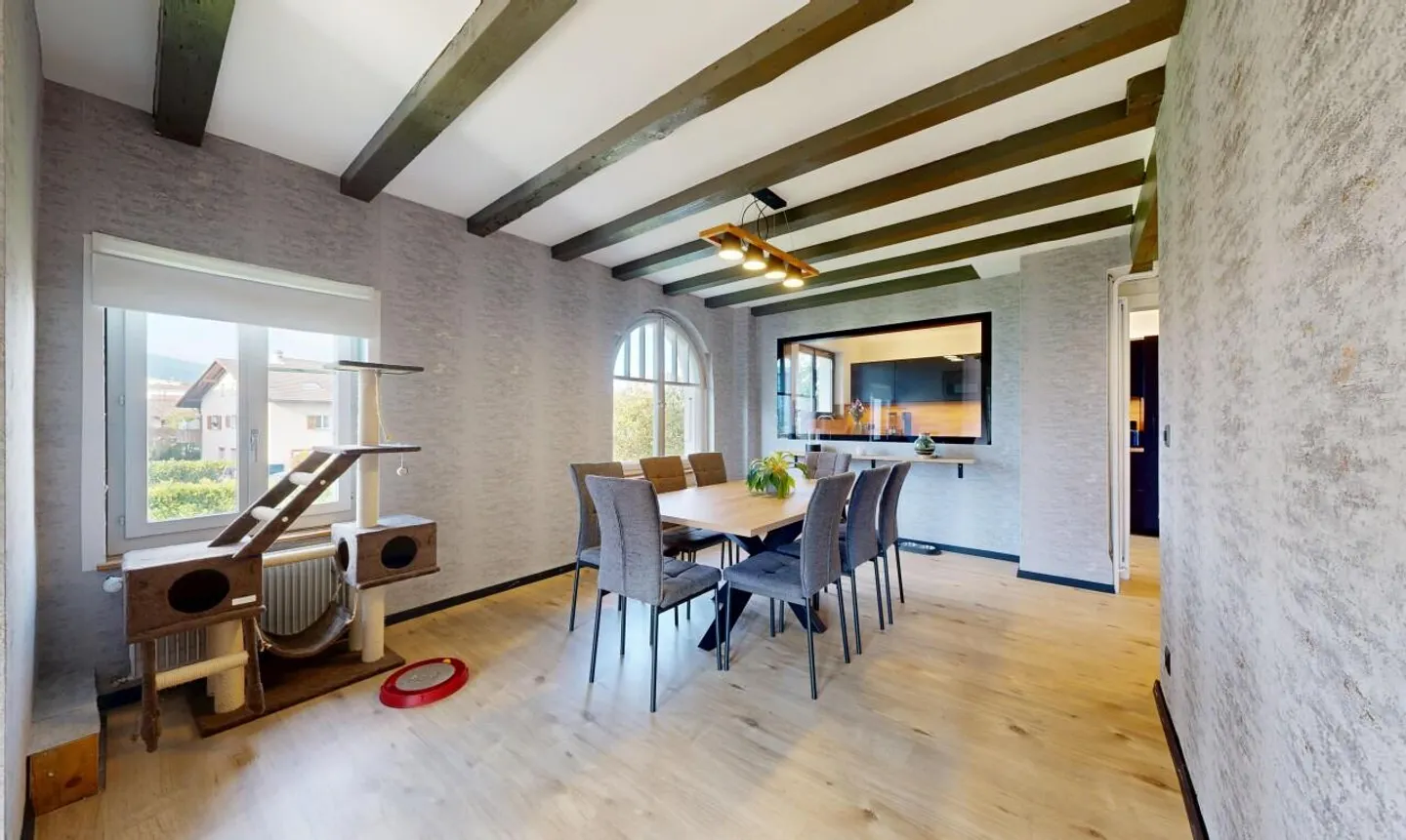 Wunderschönes renoviertes Einfamilienhaus - Foto 4 von 11