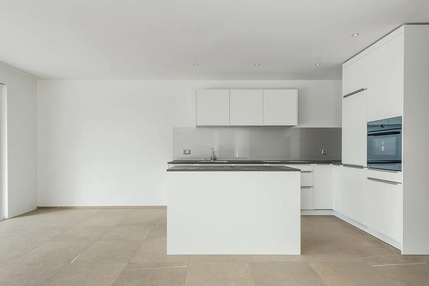 Modernes Apartment mit Bergblick - Foto 4 von 11
