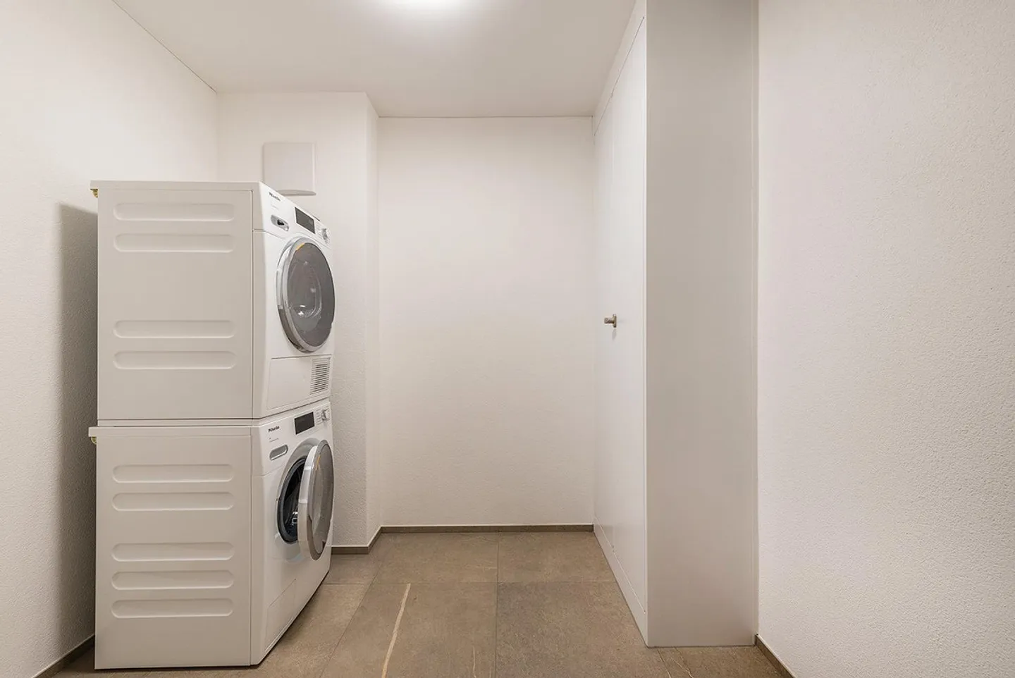 Modernes Apartment mit Bergblick - Foto 11 von 11