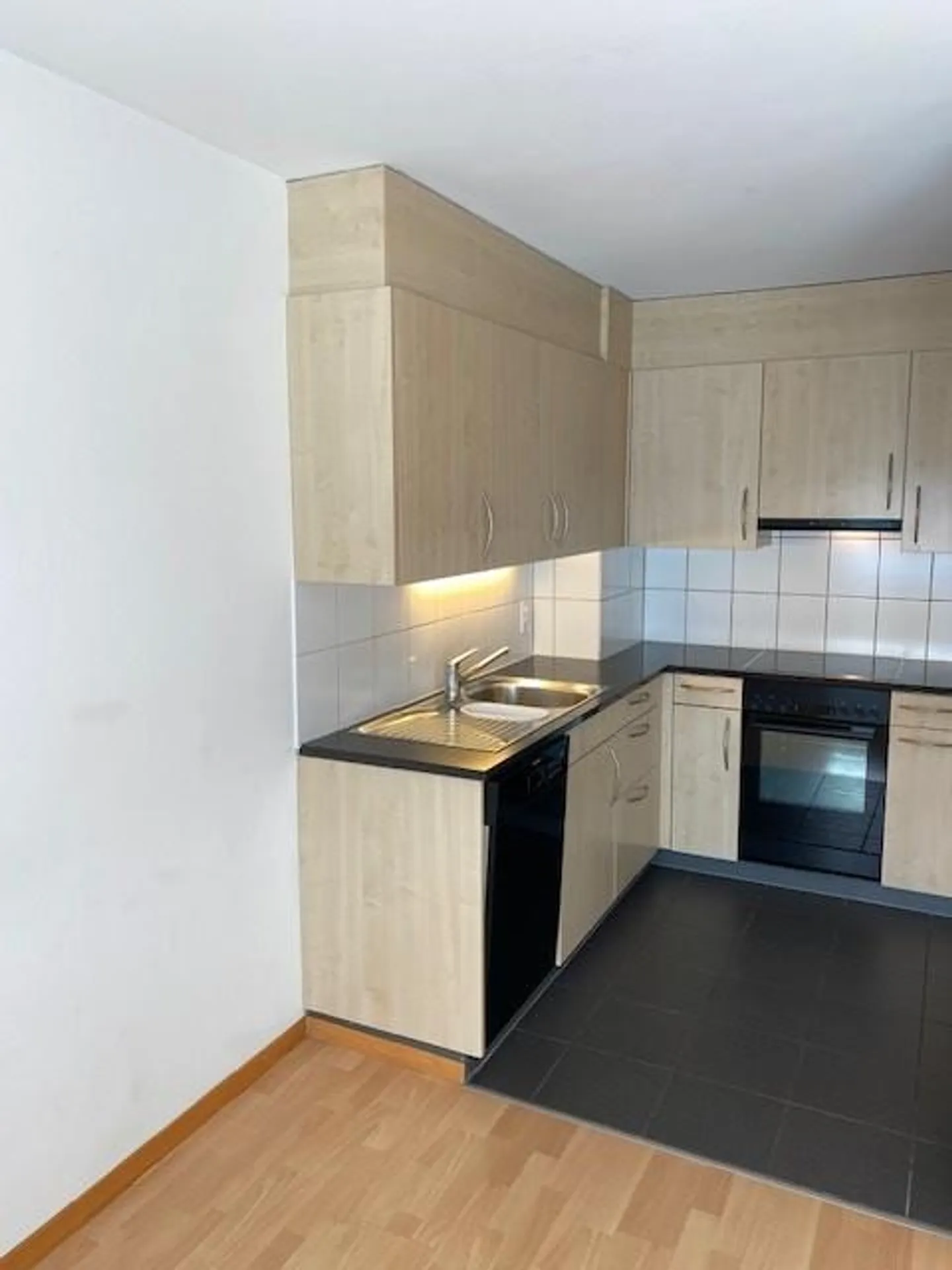 Charmante Wohnung mit Wintergarten - Foto 6 von 13