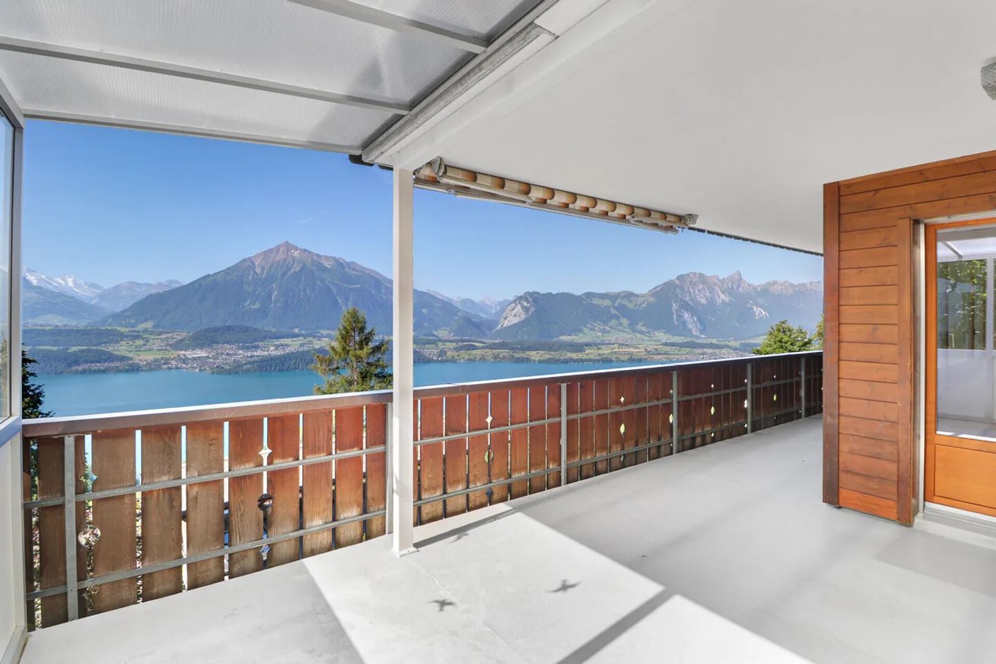 Wunderschöne Maisonette mit Seeblick - Foto 1 von 13