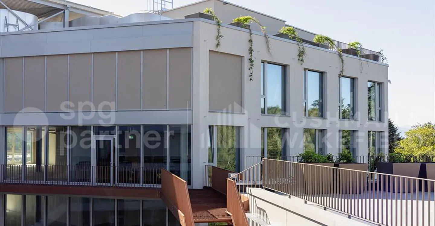 Bureau à louer - Photo 2 sur 8