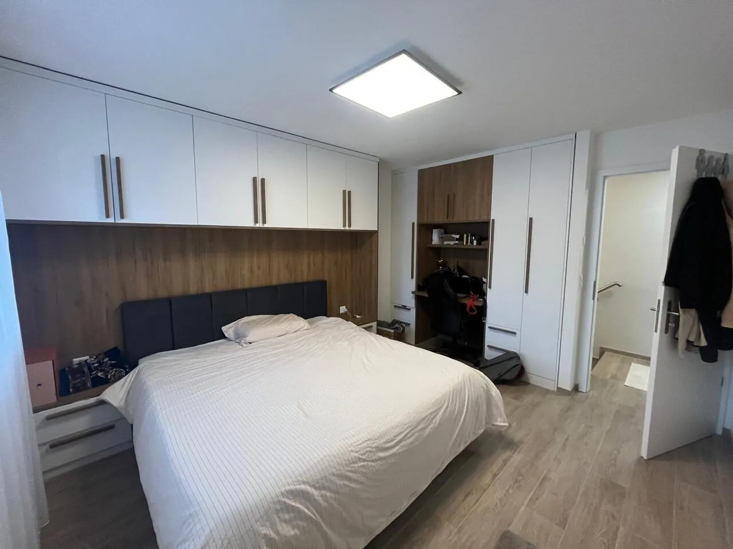 Villa Moderna con 4,5 stanze e 131 m2 di spazio abitabile + 2 posti auto interni - Foto 8 di 15