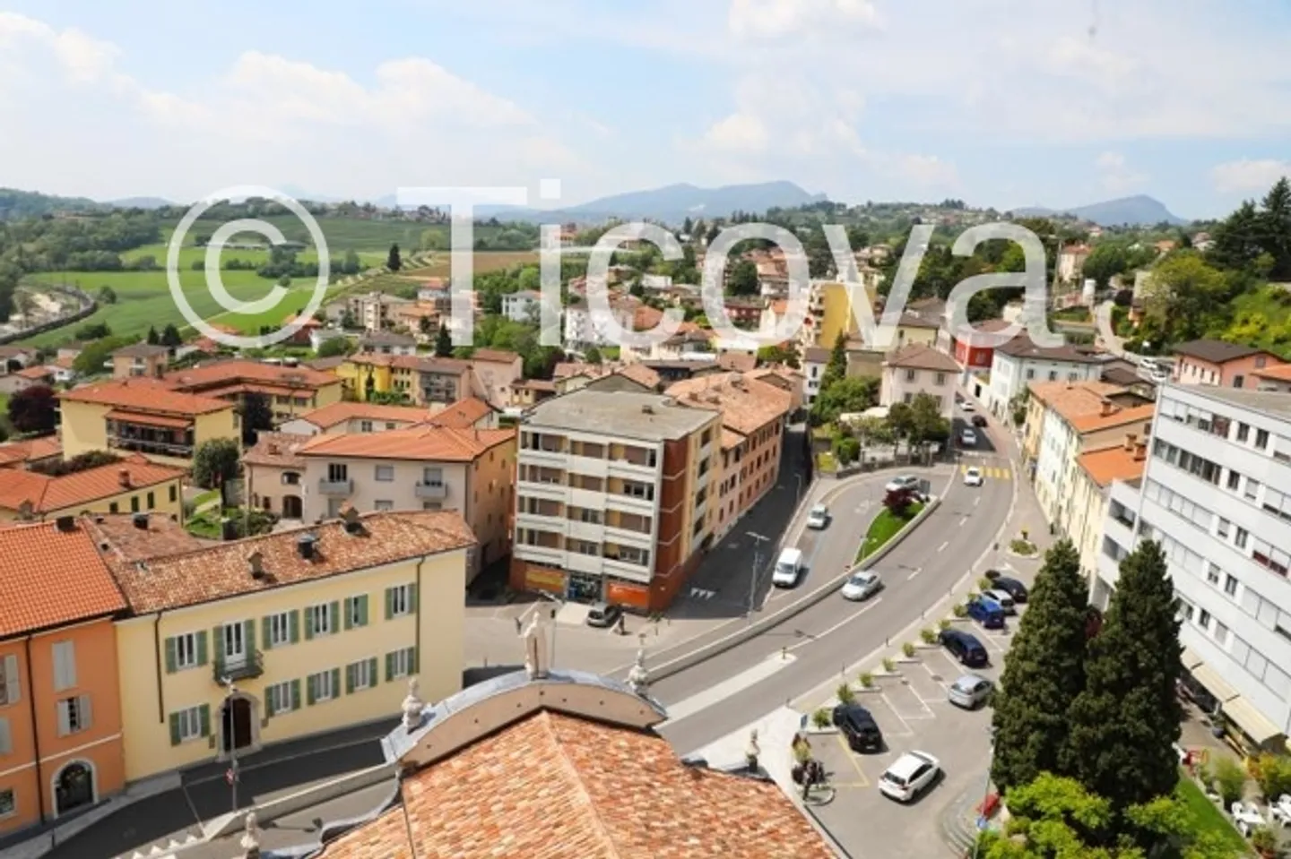 Investment Property in Balerna - Photo 1 of 1