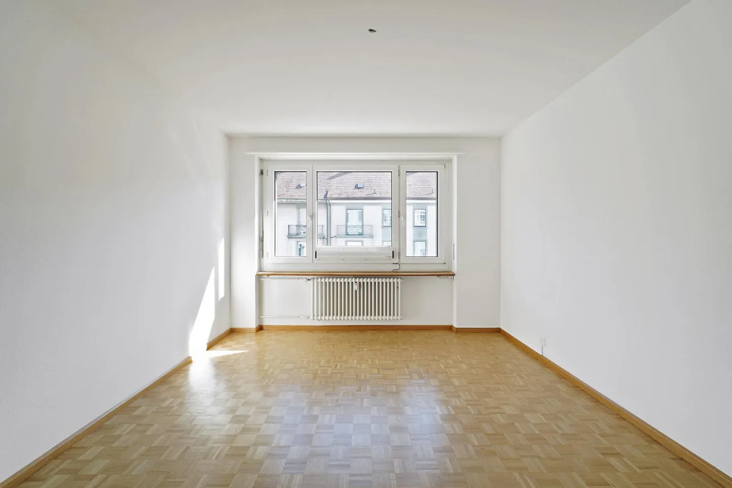 Urban Living - Relaxed Living - Photo 5 of 5