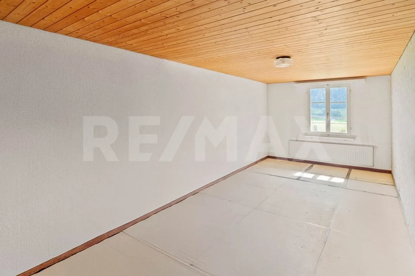 Emplacement idéal - ensoleillé et calme - Photo 9 sur 13