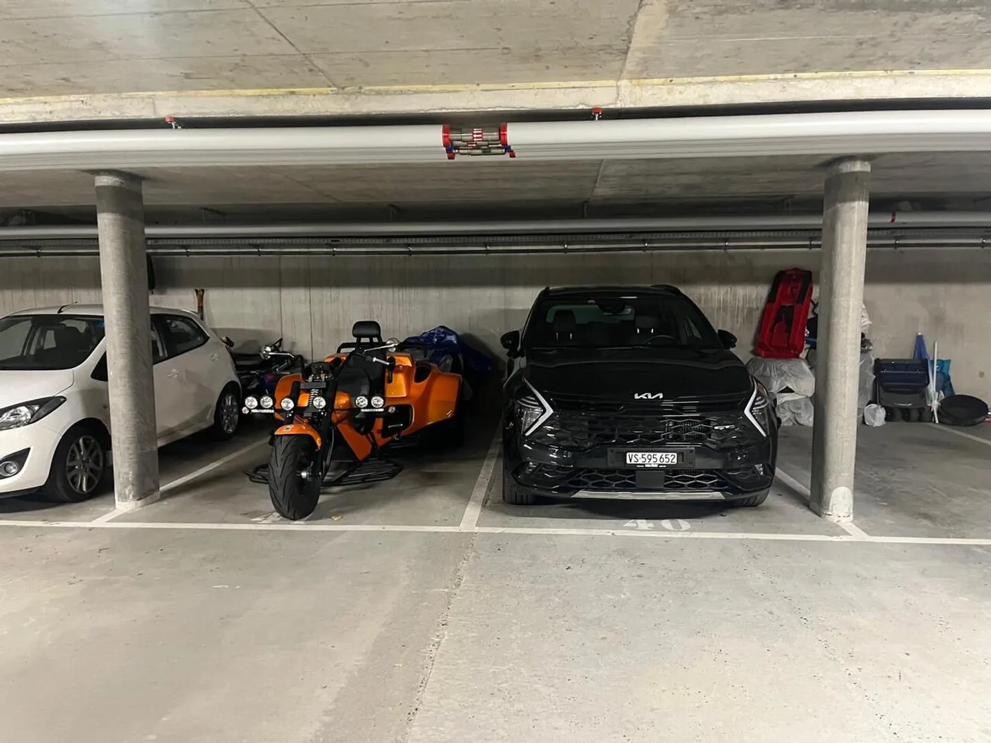 Villa Moderna con 4,5 stanze e 131 m2 di spazio abitabile + 2 posti auto interni - Foto 14 di 15