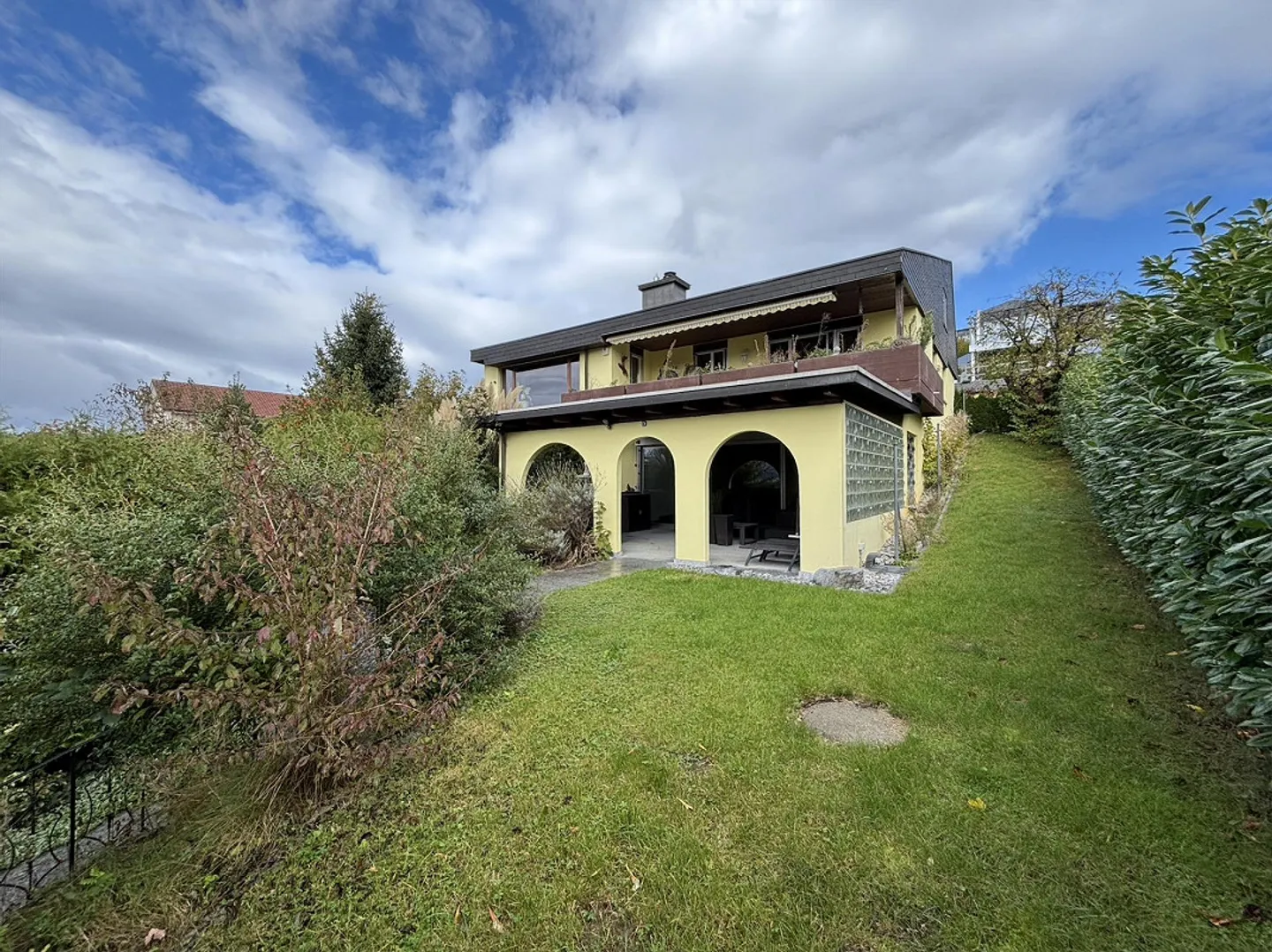 YOUR NEW HOME IN A SUNNY AND FAMILY-FRIENDLY LOCATION - Photo 2 of 12