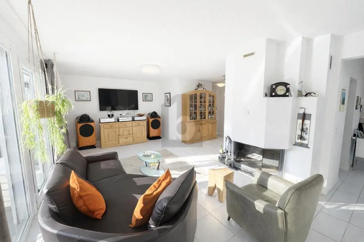 Maison Familiale Spacieuse - Photo 3 sur 6