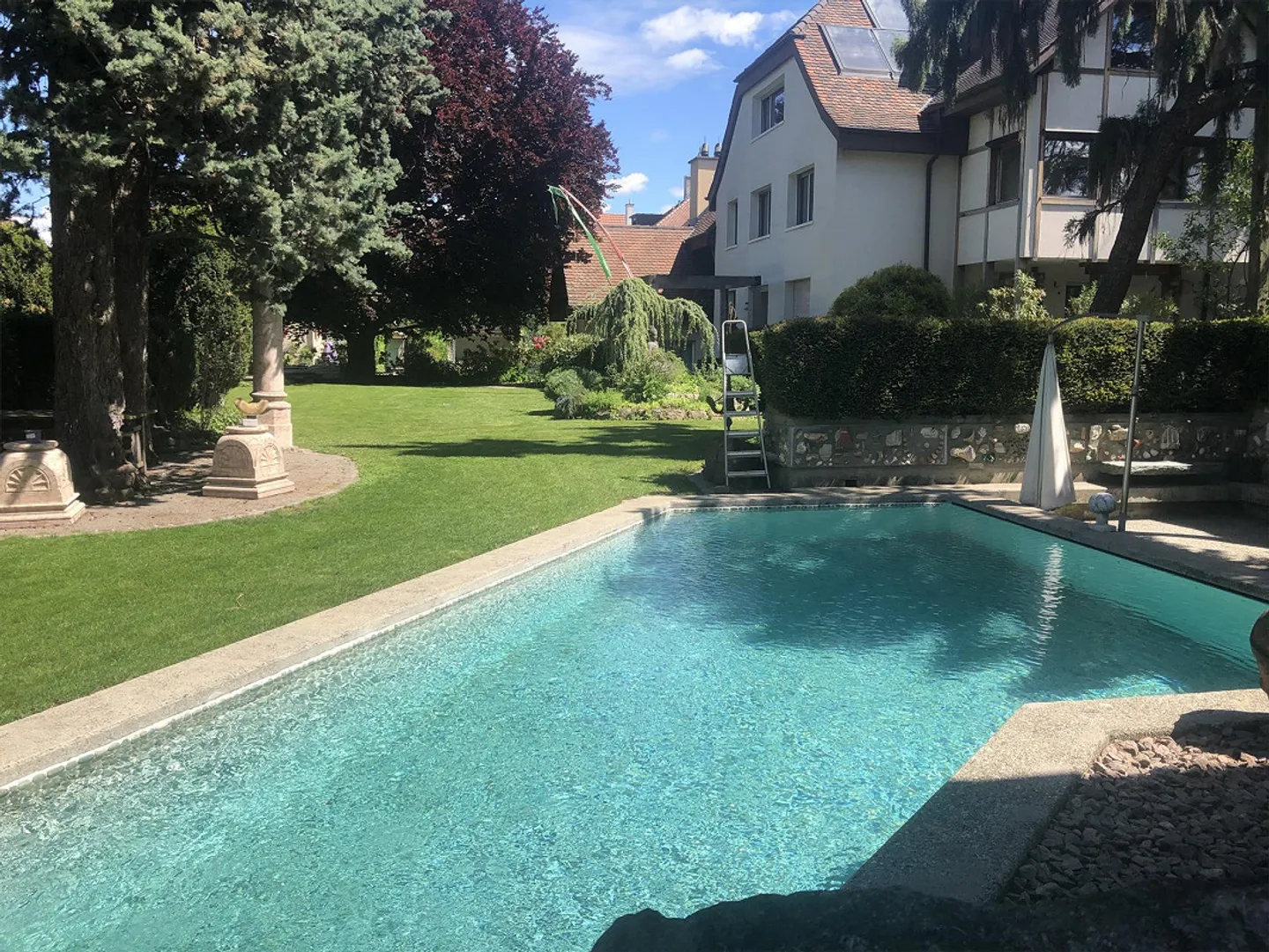 Ruhiges Wohnen in parkähnlicher Umgebung - Foto 1 von 8