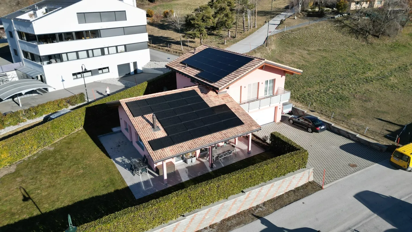 Magnifica villa di alto standard - Seconda casa consentita - Foto 1 di 35