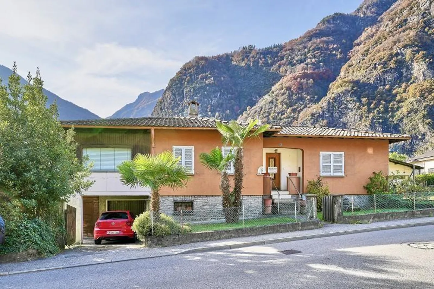 casa di 4 1/2 locali con grande giardino - Foto 1 di 34