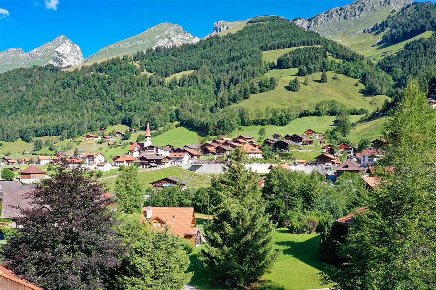 Wunderschönes 4,5-Zimmer-Chalet zu bauen - Jaun - Foto 5 von 5