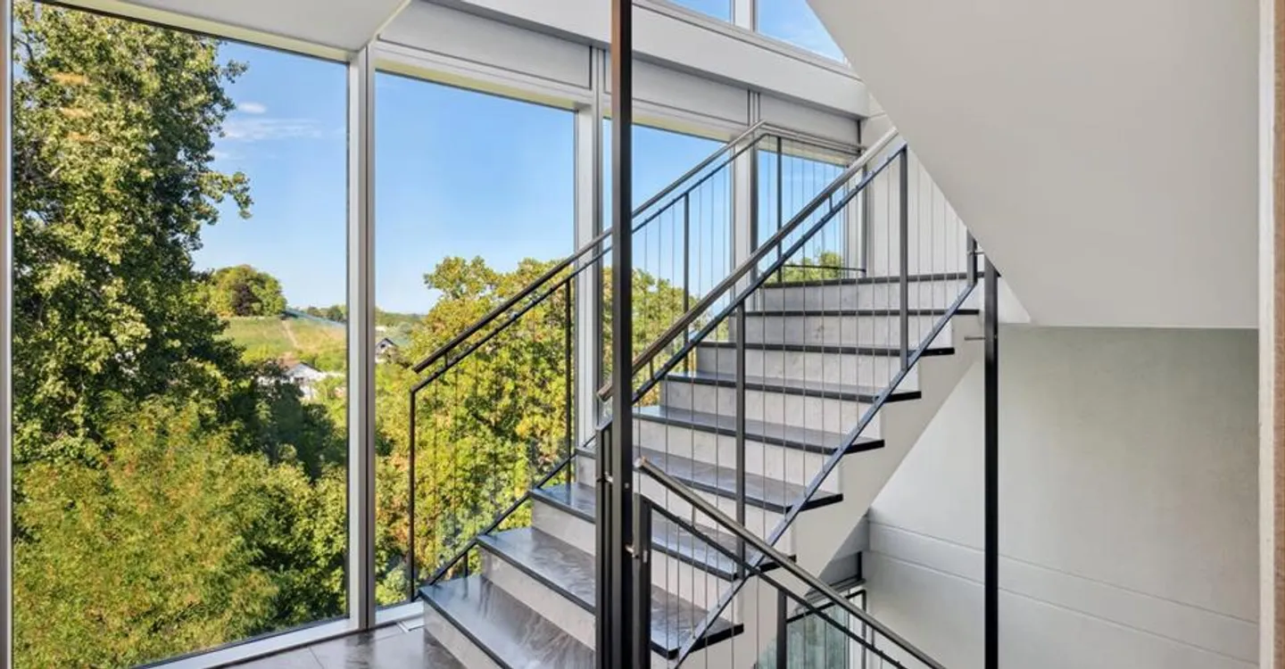 Office space for rent - Photo 6 of 9