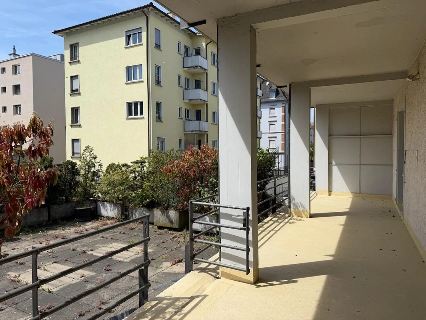 Opportunité unique - Appartement de 6 pièces en emplacement central - Photo 2 sur 13